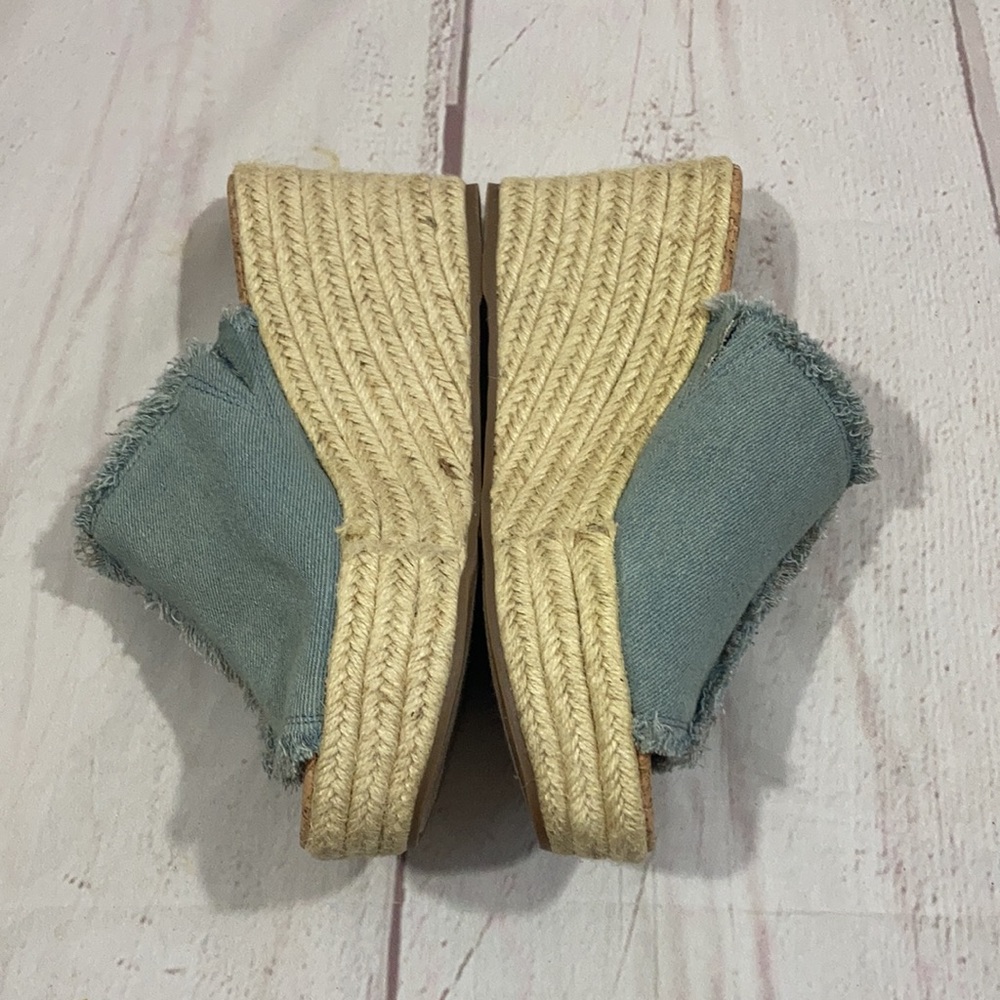 Sugar Platforms - Picture 2 of 7